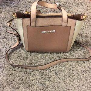 Genuine Leather Micheal Kors Crossbody Purse